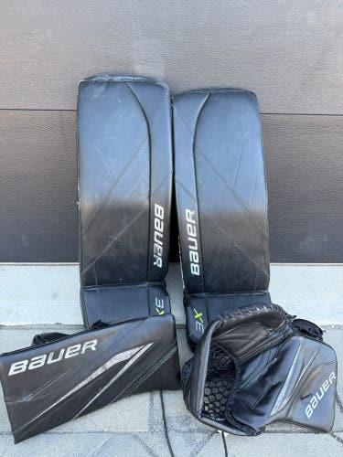 31" 2022 Bauer Vapor X3/X5 Pro Regular Goalie Full Set Pro Stock (Used) Pads X3 glove blocker X5