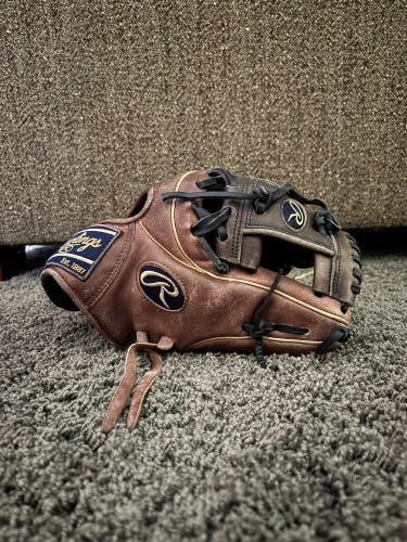 Rawlings Heart of the Hide PRO314-2HTN 11.5” Infield Baseball Glove RHT