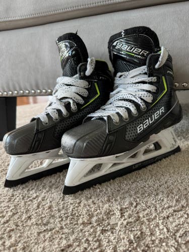 Bauer Pro Hockey Goalie Skates Size 5 (Used)