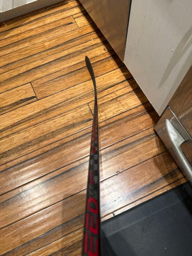Senior CCM JetSpeed FT4 Pro Right Handed Hockey Stick Mid Pattern 80 Flex Pro Stock (New)