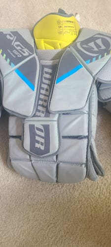 Medium Warrior Ritual G5 Goalie Chest Protector (Used)