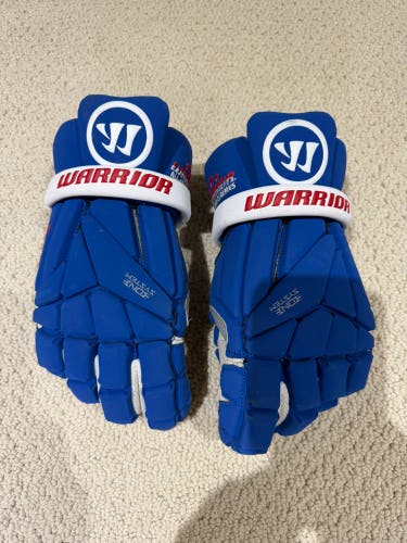 Warrior Evo Lacrosse Gloves (Used)
