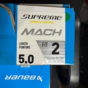 Black 2022 Bauer Supreme Mach Hockey Skates Size 5 (Used)