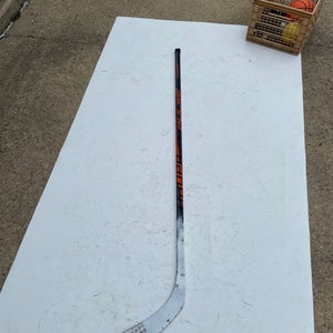 Senior Bauer Pulse Right Handed Hockey Stick P92 77 Flex (Used)