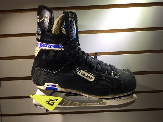 Bauer Supreme Custom 4000 Hockey Skates Regular Width 11 (Used)