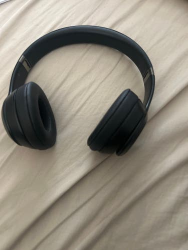 Beats Studio 4