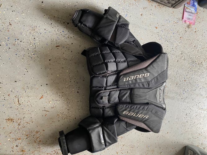 Large Bauer Goalie Chest Protector (Used)