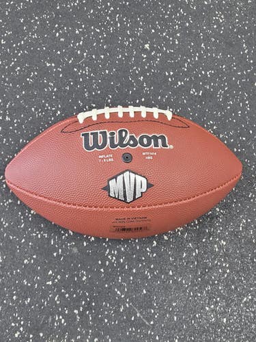 Used Wilson Mvp Junior Football 11849-s000040735