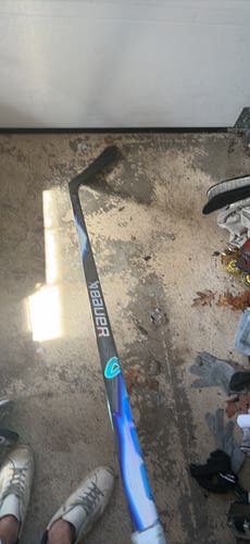 Intermediate Bauer Vapor Flylite Right Handed Hockey Stick P28 55 Flex (Used for 3 weeks)