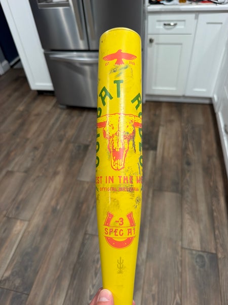 2025 Combat MFG Spec A1 Alloy BBCOR Certified Bat (-3) 28 oz 31" (Used)
