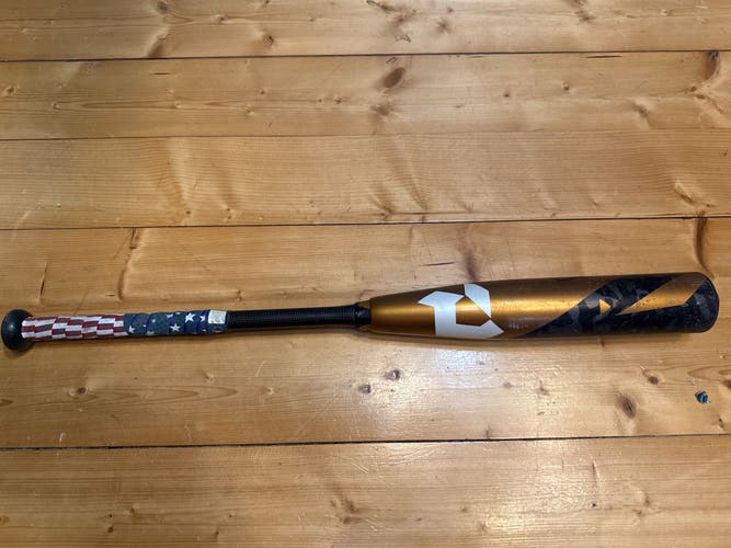 2022 DeMarini Zoa Composite USSSA Certified Bat (-5) 25 oz 30" (Used)