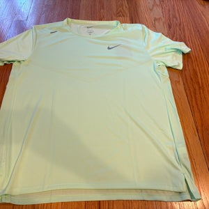 Nike Drifit ADV Stride Running T Shirt Tee Men's Large New $55 Retail Lime Blast