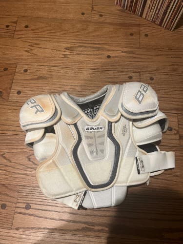Men's XL Senior Bauer Nexus 1000 Shoulder Pads (Used)