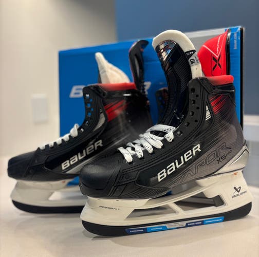 Bauer Vapor X5 Pro Hockey Skates - Senior 10 / Regular Width (New)
