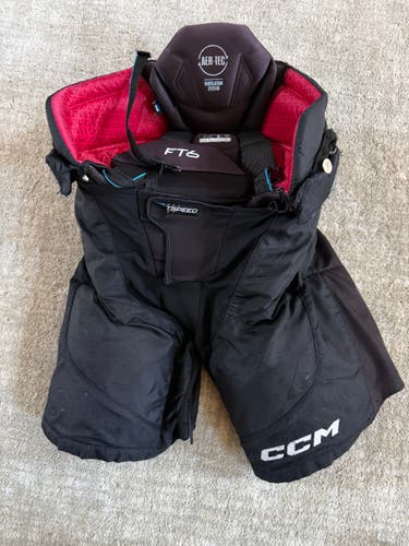 Junior Large CCM JetSpeed FT6 Hockey Pants (Used)