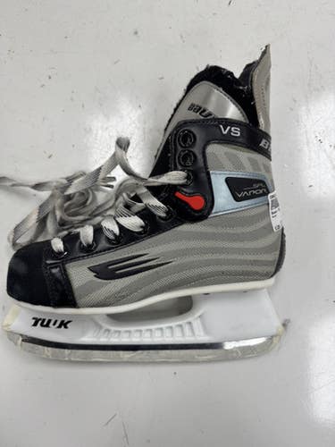 Used Bauer Vs Junior Hockey Skate Junior 01 11860-c000310312