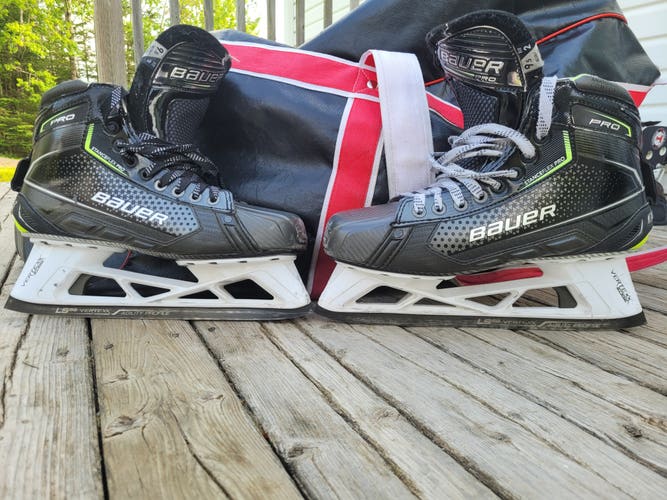 2023 Bauer Pro Hockey Goalie Skates Regular Width Pro Stock 9.5 (Used)