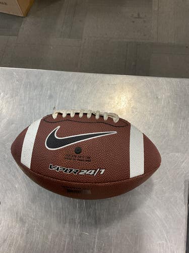 Used Nike Vapor 24 7 Youth Football 11614-s000238072