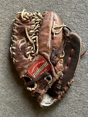 Nokona RH Baseball Glove 12.25" (Used)