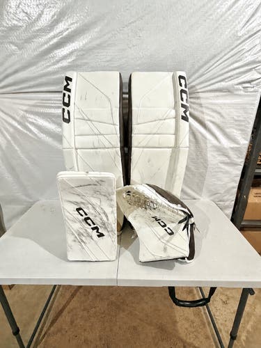 CCM EFlex 6 Regular 33+1 Goalie Full Set Pro Stock