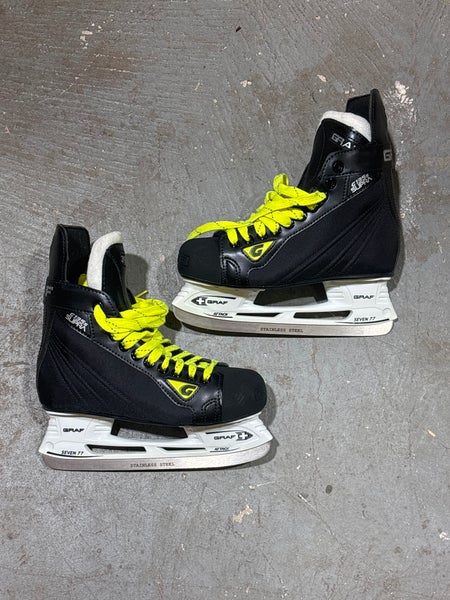 Intermediate Graf Supra G135s Hockey Skates Regular Width Size 5.0 (New)