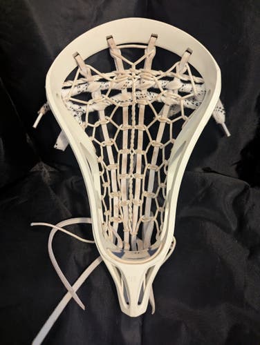 Like New Very Rare OG Warrior Razer Trad Strung Lacrosse Head