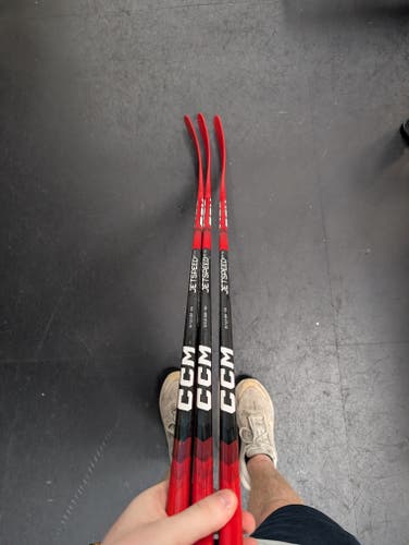 Youth CCM Jetspeed FT YTH Right Handed Hockey Stick P29 30 Flex (New)