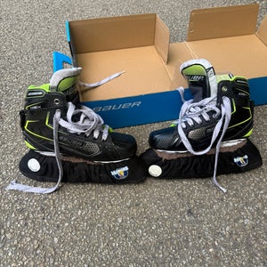 2021 Bauer GSX Hockey Goalie Skates Regular Width Size 3.5 (Used)