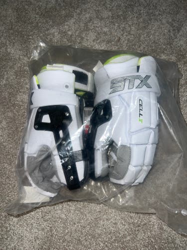 STX Cell V Lacrosse Goalie Gloves (New)