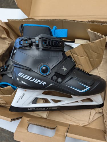 Bauer Konekt HF3 Hockey Goalie Skates Regular Width 9 (New)