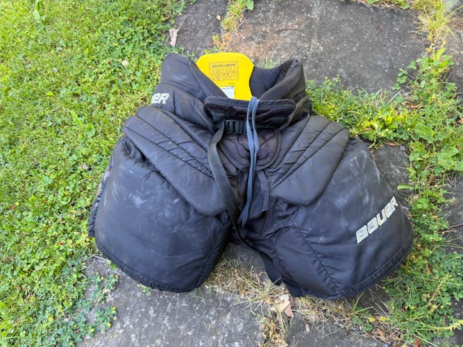 Senior Medium Bauer Supreme One.9 Hockey Goalie Pants (Used)