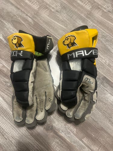 UMBC Team Issued Maverik Max Lacrosse Gloves (Used)