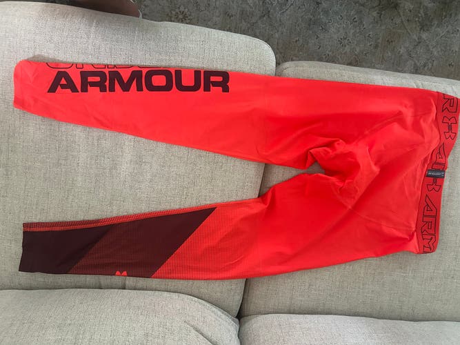 Red XL Men's Under Armour Compression (New)