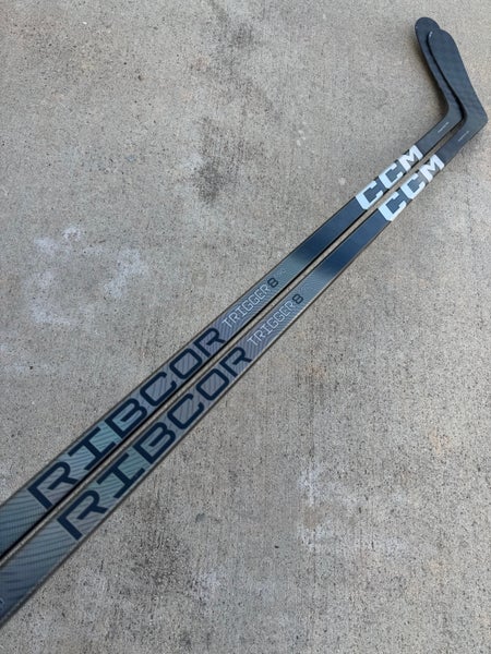 2 Pack Trigger 8 Pro, Pro Stock Hockey Stick Grip P90 85 Flex Left 9958