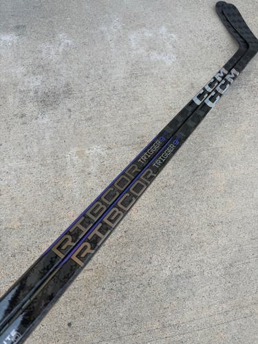 2 Pack CCM Trigger 9 Pro Stock Hockey Stick Grip 85 Flex P90 Left 9903