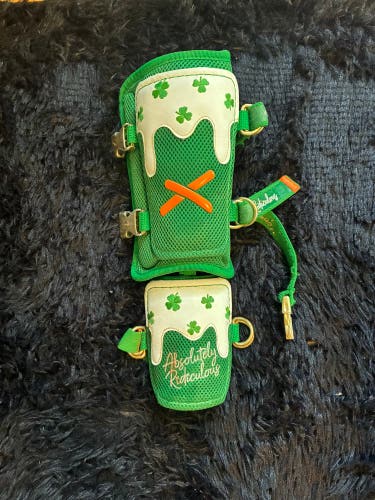 Aria leg guard