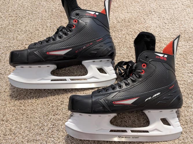 Black 2026 Flite CGX-85 Chaos Hockey Skates Regular Width Size 14 (Used)