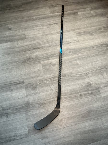 Senior Warrior Alpha LX3 Pro Christopher Brown Hockey Stick Right Hand 80 Flex Custom M03