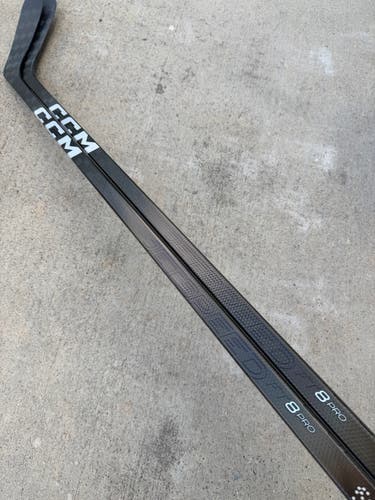2 Pack CCM JETSPEED FT8 PRO Pro Stock Hockey Stick Grip P90T 80 Flex Right 2097