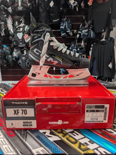 CCM Tacks XF 70 Hockey Skates Regular Width Size 5 (New)