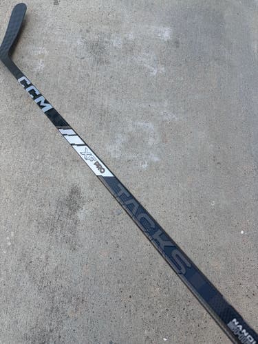 CCM Tacks XF PRO Pro Stock Hockey Stick Grip 85 Flex P19 Right 2020