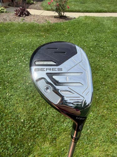 Honma Beres 09 2 Star 4 Hybrid 22 ARMRQ FX Regular Flex 39.75" NICE