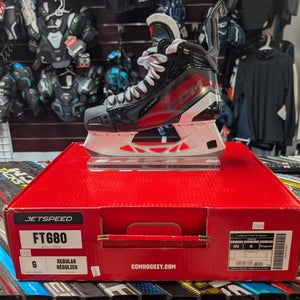 CCM JetSpeed FT 680 Hockey Skates Regular Width 6 (New)