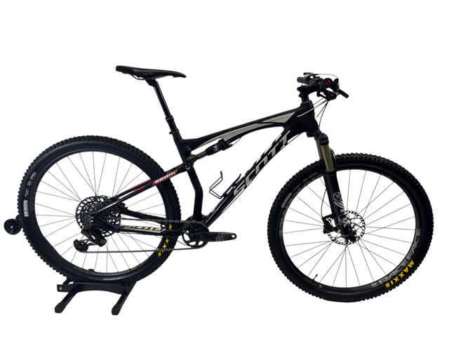 Large Scott Spark 910 Full Suspension Mountain Bike
