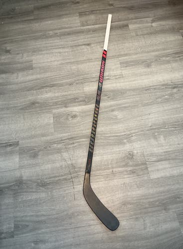 Senior Warrior Novium 2 Pro Hockey Stick Right Hand 75 Flex W88