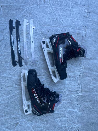 2019 CCM JetSpeed FT2 Hockey Goalie Skates 7.5 (Used)