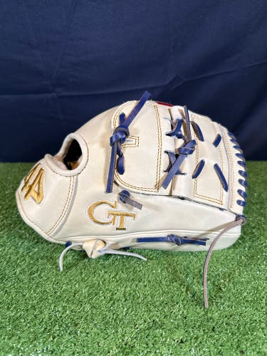 Georgia Tech Team Issue 44Pro 574 Signature Series 12” RH Pitcher’s Baseball Glove (New)