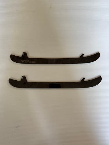 Used Size 271mm CCM Step Blacksteel Replacement Steel