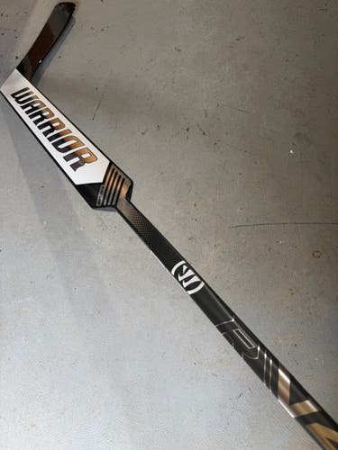 Warrior Ritual V4 Pro, Pro Stock Full Composite Goalie Stick 26” Paddle 8321