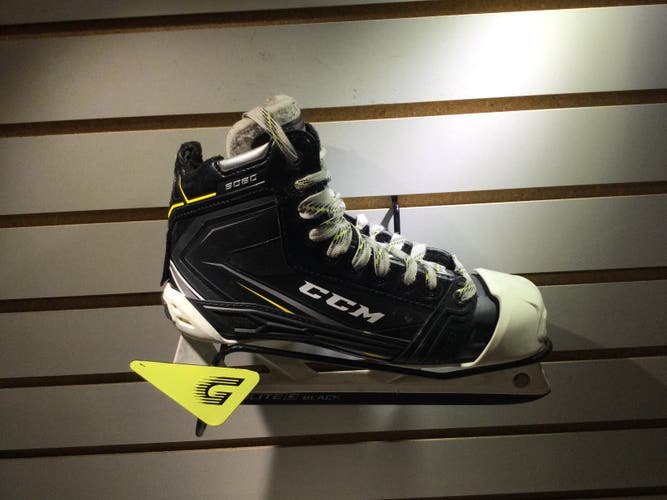 CCM Tacks 9080 Hockey Goalie Skates Regular Width Size 6.5 (Used)